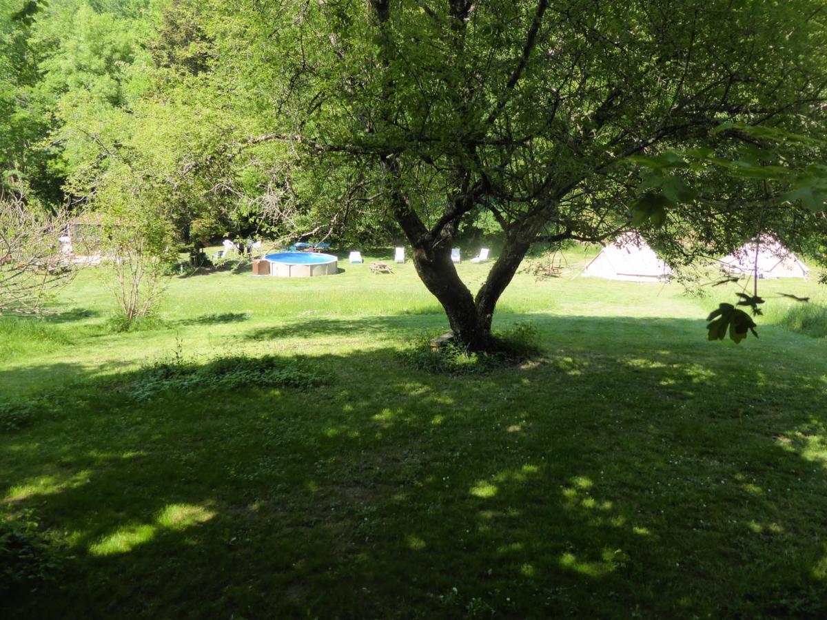Belair Le Camping Champagnac-de-Bélair Dış mekan fotoğraf